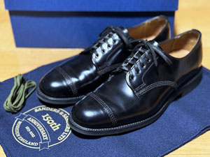 サンダースミリタリーダービーシューズ150周年記念モデルの外観