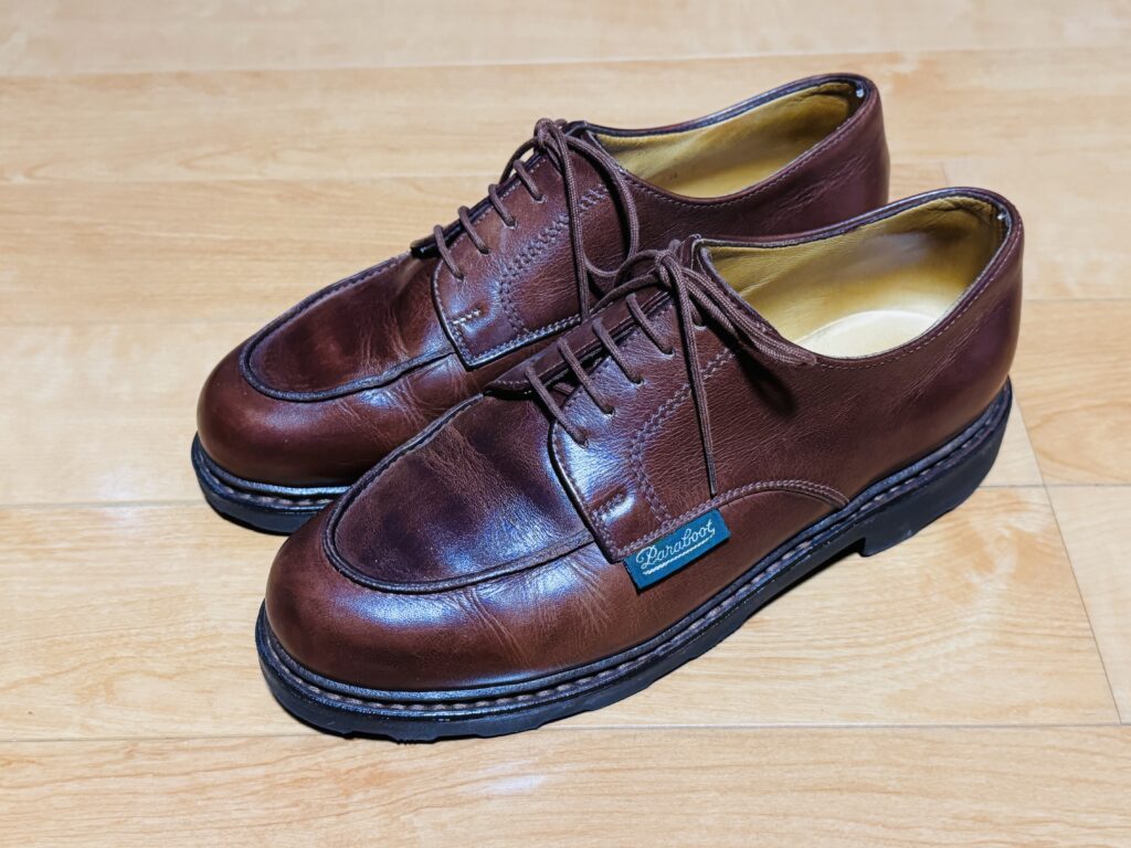 デカタグのシャンボードの革質が感じられる全体図