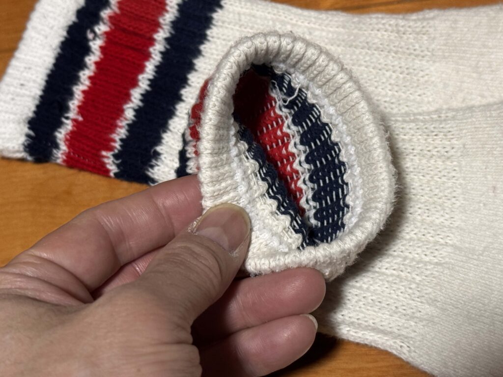 ヘルスニットの生地の厚み