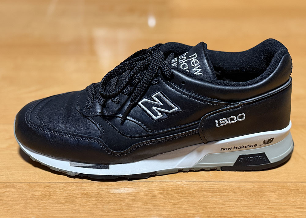 ニューバランスM1500のサイドシルエット