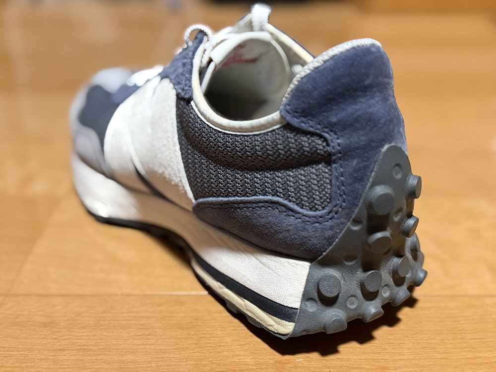 ニューバランス327のソールとクッション性